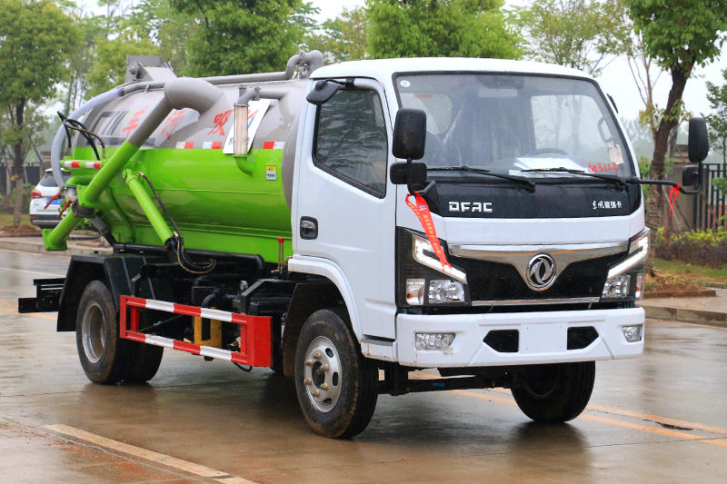 在操作吸污車時有哪些需要注意的？